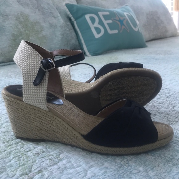 Lucky brand wedge sandals - Picture 3 of 4